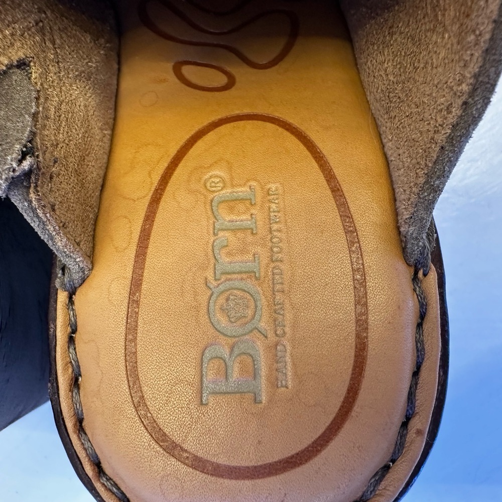 Born BR0036217 Suede Clogs Mules Heels Brown Buckle Size 8M Comfort NEW WITH TAG - Picture 5 of 10